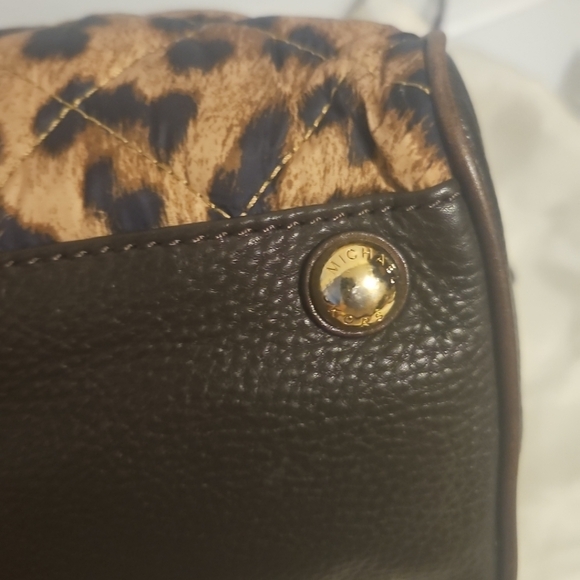 Michael Kors Leopard Cheetah Print Calfskin Tote Bag AV106 - Picture 7 of 13